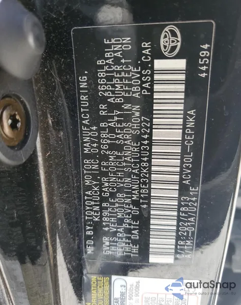 2004 Toyota Camry Le z USA, uszkodzony, nr VIN 4T1BE32K84U344227